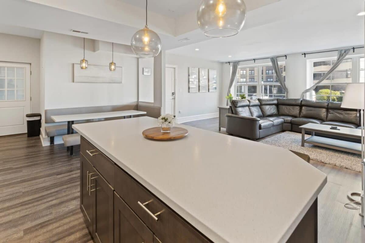 Luxurious 8br Duplex W Ocean Views