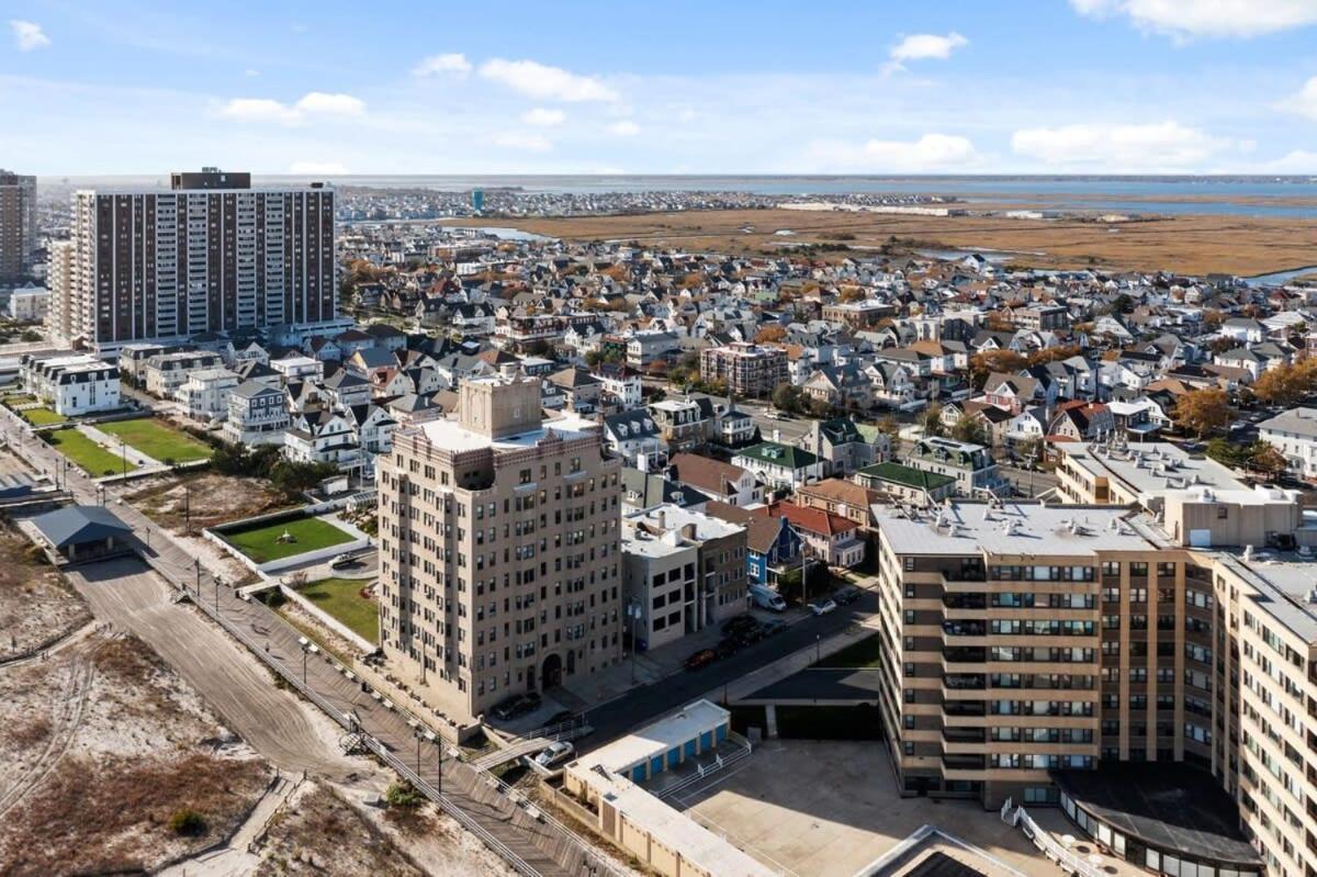 Luxurious 8br Duplex W Ocean Views Atlantic City
